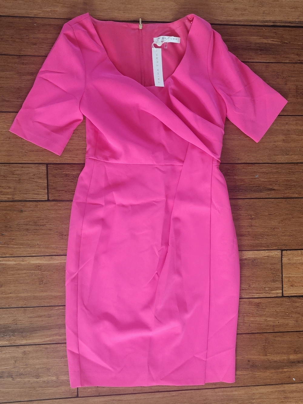 Trina Turk Fitted Pink Sheath Dress - Elegant V-Neck Wrap Detail Size 6 New